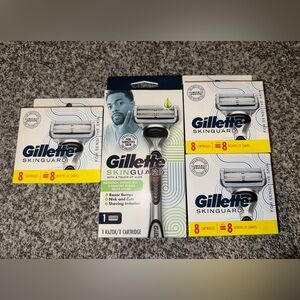 Gillette Skinguard Razor w/Cartridge and 3 boxes of Refills BUNDLE